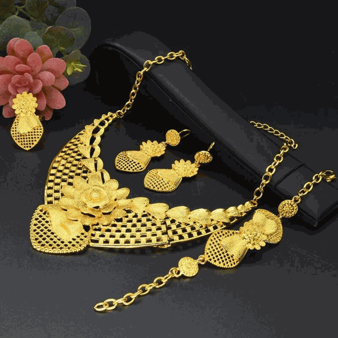 Dubai Golden Jewelry SetExpress Global Mart  wedding_engagement_jewelryProduct Description
Indulge in the elegance and sophistication of the Dubai Golden Jewelry Set. Designed for the modern bride, this exquisite set features a stunningDubai Golden Jewelry SetCartifind