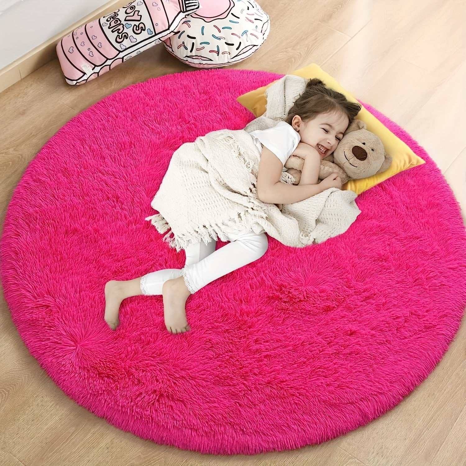 Ultra Soft Plush RugExpress Global Mart  customizedProduct Description
Indulge in the luxurious comfort of our Ultra Soft Plush Rug, the perfect addition to your home decor for the holiday season and beyond. This rouUltra Soft Plush RugCartifind