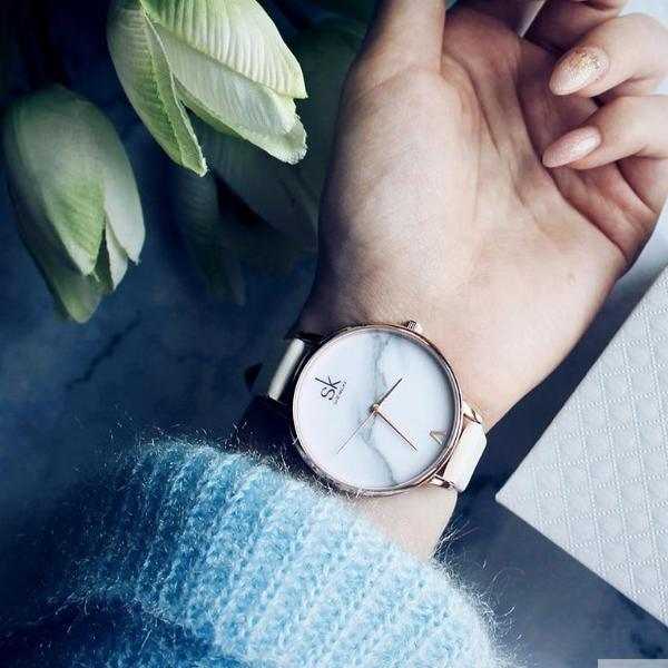 Shengke Fashion WatchExpress Global Mart  ⌚ Elevate Your Style with Our Fashionable Quartz Wristwatch! ⌚
Experience the perfect blend of fashion and functionality with our exquisite timepiece. Here's why it'Shengke Fashion Watch for WomenZendrop