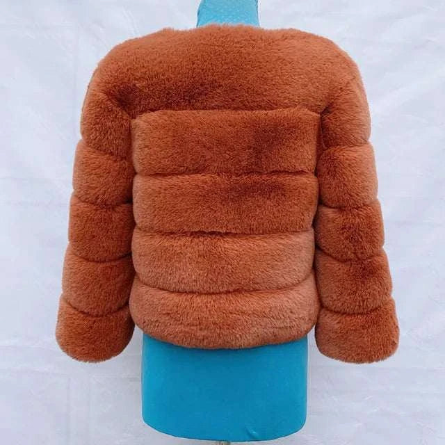 Women Faux Fur CoatExpress Global Mart  customizedProduct Description
Step into elegance and warmth with the Women Faux Fur Coat, a stylish addition to your winter wardrobe. Crafted from luxurious faux fur, this coaWomen Faux Fur CoatCartifind