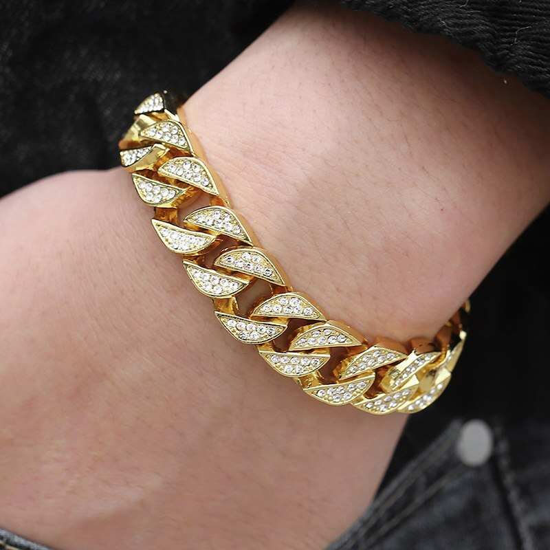 Miami Gold Curb Cuban BraceletExpress Global Mart  Introducing the Miami Gold Curb Cuban Chain Bracelet: Elevate Your Style!
Experience timeless elegance with our exquisite bracelet, meticulously crafted to perfectioMiami Gold Curb Cuban BraceletZendrop