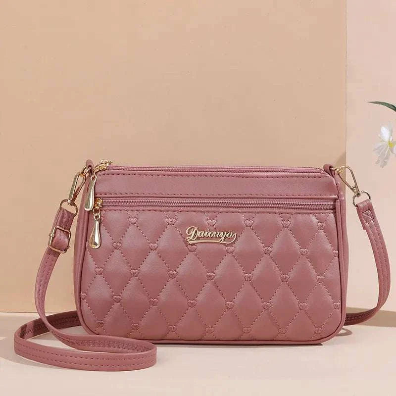 Embroidery Leather HandbagExpress Global Mart  Embroidery Leather Handbag

 

Lining Material: POLYESTER

Main Material: PU

Shape: Satchels

Occasion: Versatile

Exterior: Silt Pocket

Closure Type: zipper

DecoEmbroidery Leather HandbagExpress Global Mart