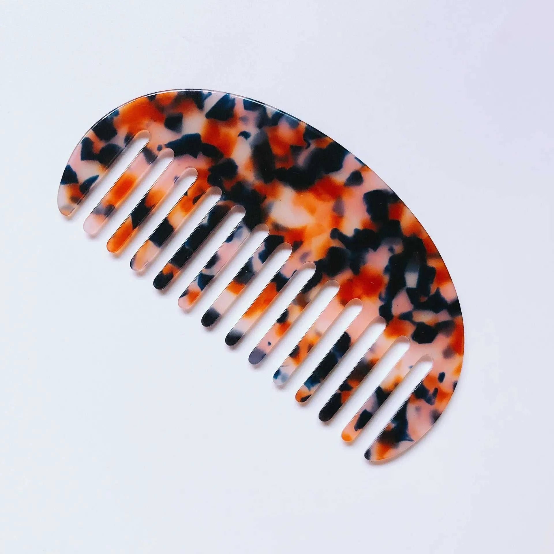 Anti-static Hair BrushExpress Global Mart  Tame Your Tresses with Our Anti-static Hair Brush
Say goodbye to frizzy hair and hello to sleek, manageable locks with our Anti-static Hair Brush. Designed to effortAnti-static Hair BrushDSers