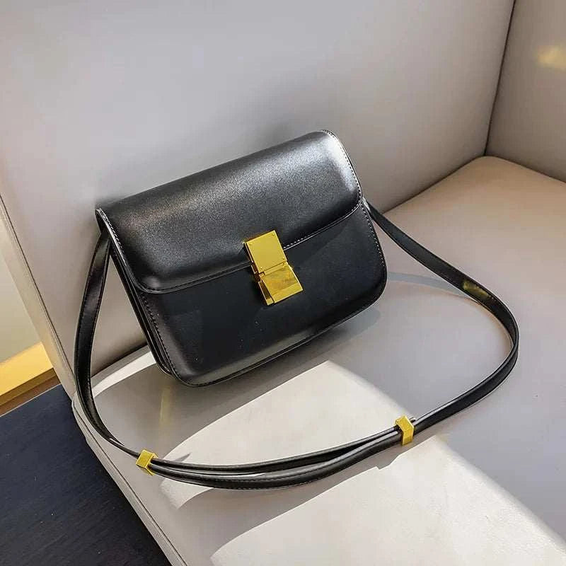 Genuine Leather Square Shoulder BagExpress Global Mart  Product Description
Introducing the Genuine Leather Square Shoulder Bag, a stunning accessory designed for the modern woman who values style and functionality. This Genuine Leather Square Shoulder BagDSers