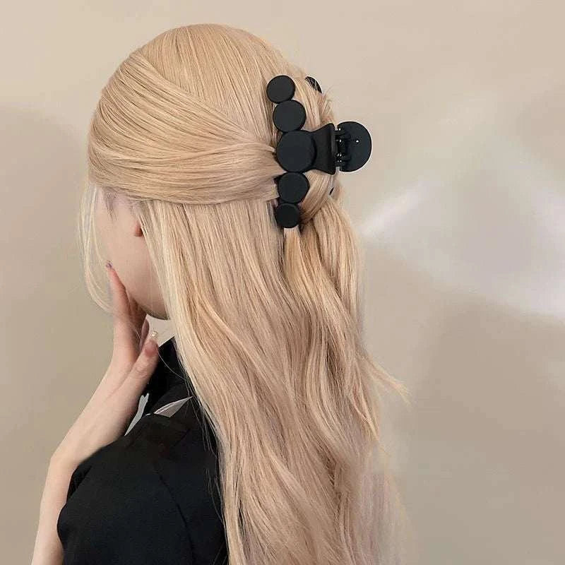 Black Hair ClipExpress Global Mart  Elevate Your Hairstyle with our Chic Black Hair Clip for Women
Make a statement with our stylish Black Hair Clip for Women, designed to add sophistication and flair Black Hair Clip for WomenDSers