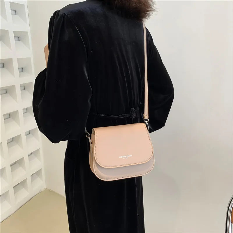 Vintage Saddle Crossbody Bag PU Leather Women's Luxury Design Small Handbag and Purse Ladies Travel Shoulder Messenger Bag Purse