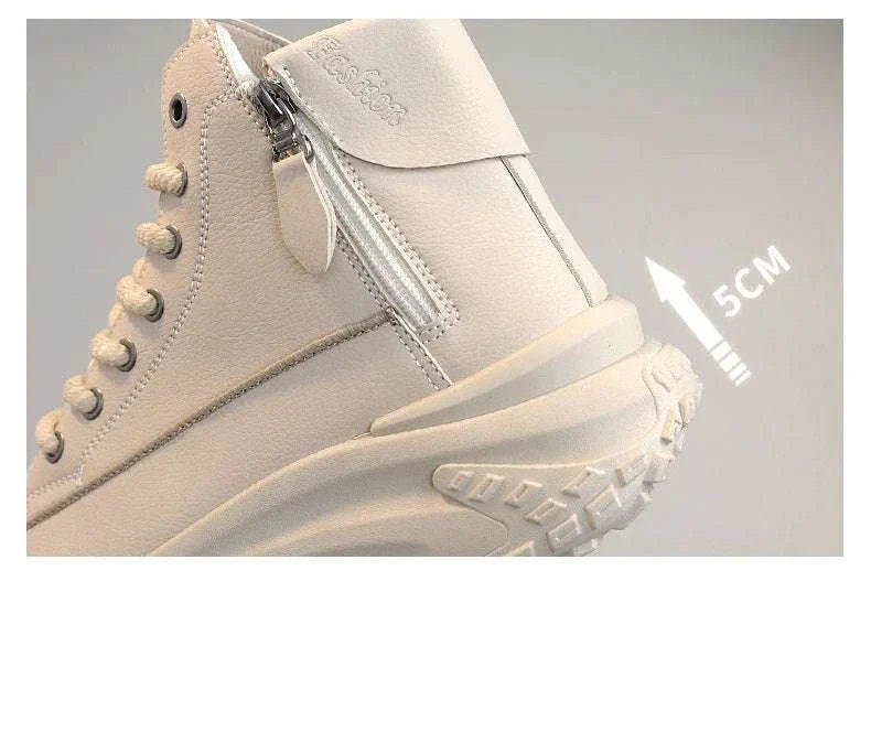 Fashion High Top SneakersExpress Global Mart  Product Description
Step up your footwear game with the Fashion High Top Sneakers, designed for the modern woman who values both style and comfort. Made from high-quFashion High Top SneakersDSers