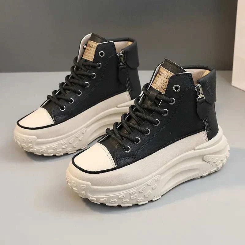 Fashion High Top SneakersExpress Global Mart  Product Description
Step up your footwear game with the Fashion High Top Sneakers, designed for the modern woman who values both style and comfort. Made from high-quFashion High Top SneakersDSers