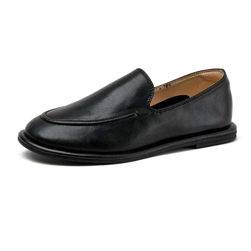 Round Toe LoafersExpress Global Mart  Product Description
Discover the perfect blend of style and comfort with these Women’s Round Toe Loafers. Designed for the modern woman, these flats are crafted fromWomen’s Round Toe LoafersDSers