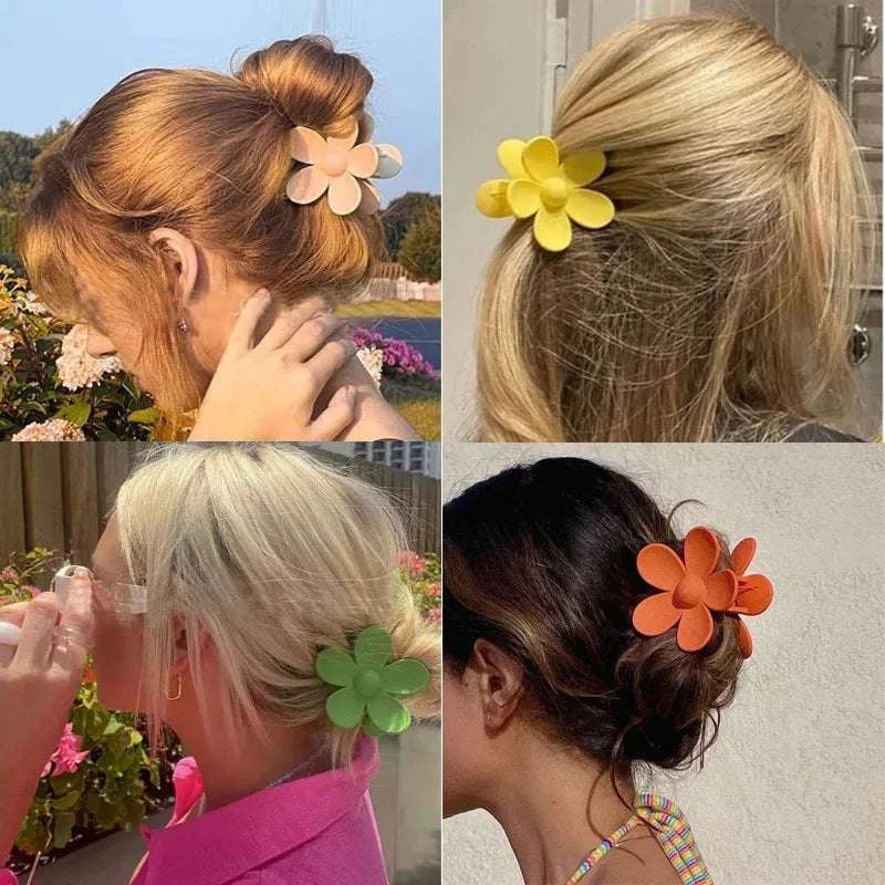 Flower Hair ClipsExpress Global Mart  Vintage Flower Hair Clips - Bloom with Elegance
Elevate your hairstyle with our exquisite Vintage Flower Hair Clips, meticulously handcrafted to infuse your look witFlower Hair ClipsDSers