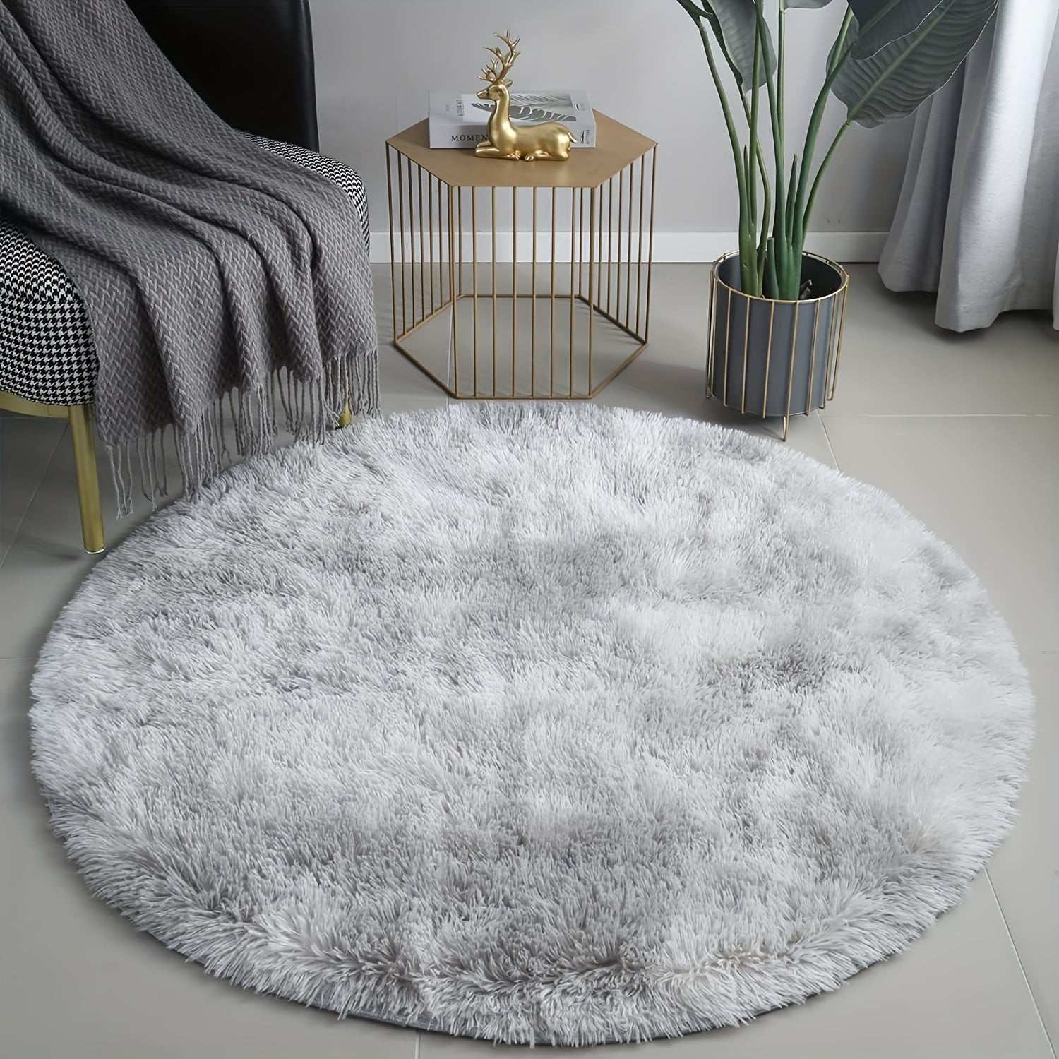 Ultra Soft Plush RugExpress Global Mart  customizedProduct Description
Indulge in the luxurious comfort of our Ultra Soft Plush Rug, the perfect addition to your home decor for the holiday season and beyond. This rouUltra Soft Plush RugCartifind