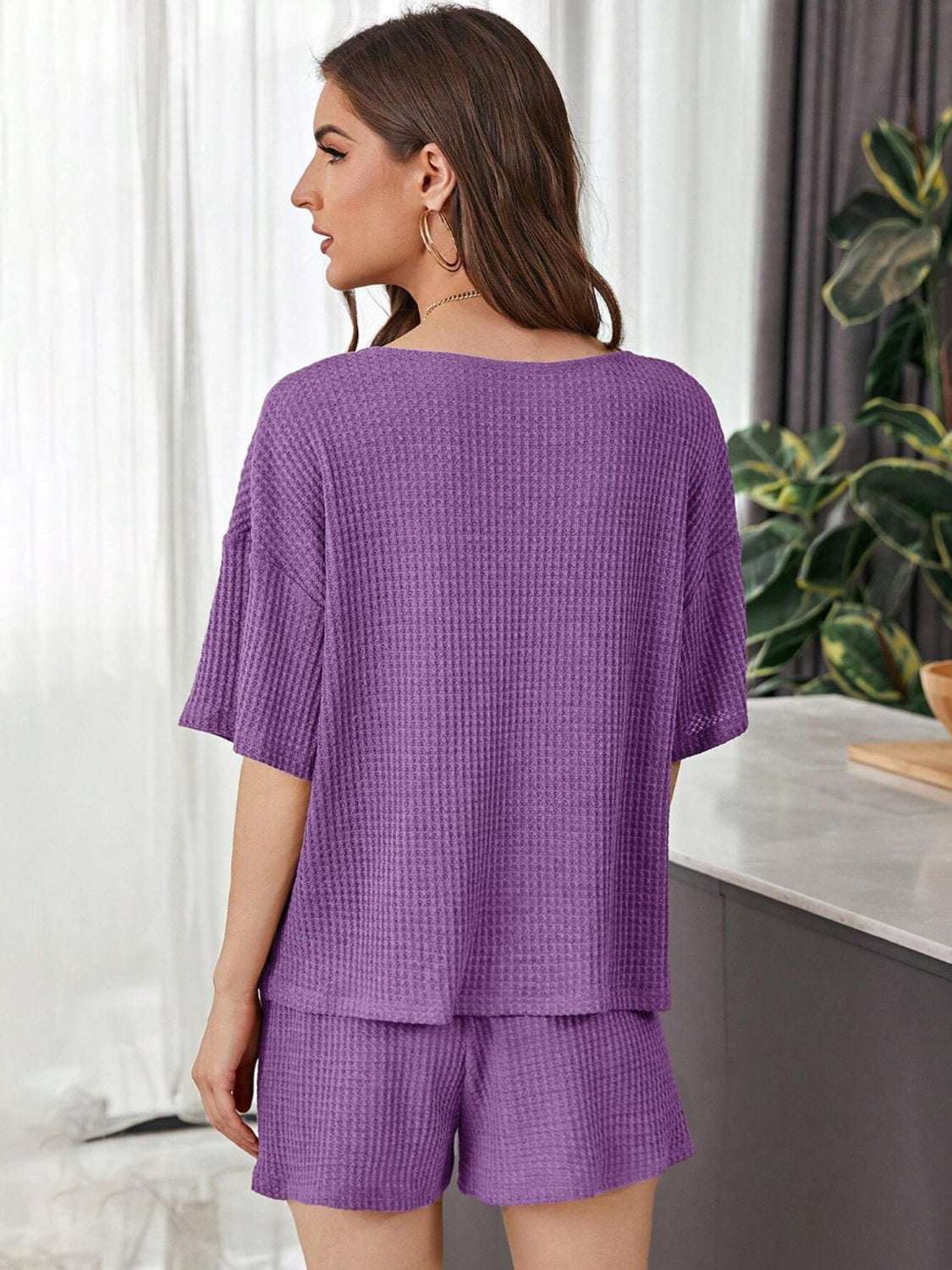 Full Size Waffle-Knit Dropped Shoulder TopExpress Global Mart  Features: Tied, Waffle-Knit
Number of pieces: Two-piece
Stretch: Slightly stretchy
Material composition: 100% polyester
Care instructions: Machine wash cold. Tumble Full Size Waffle-Knit Dropped Shoulder Top and Shorts SetTrendsi